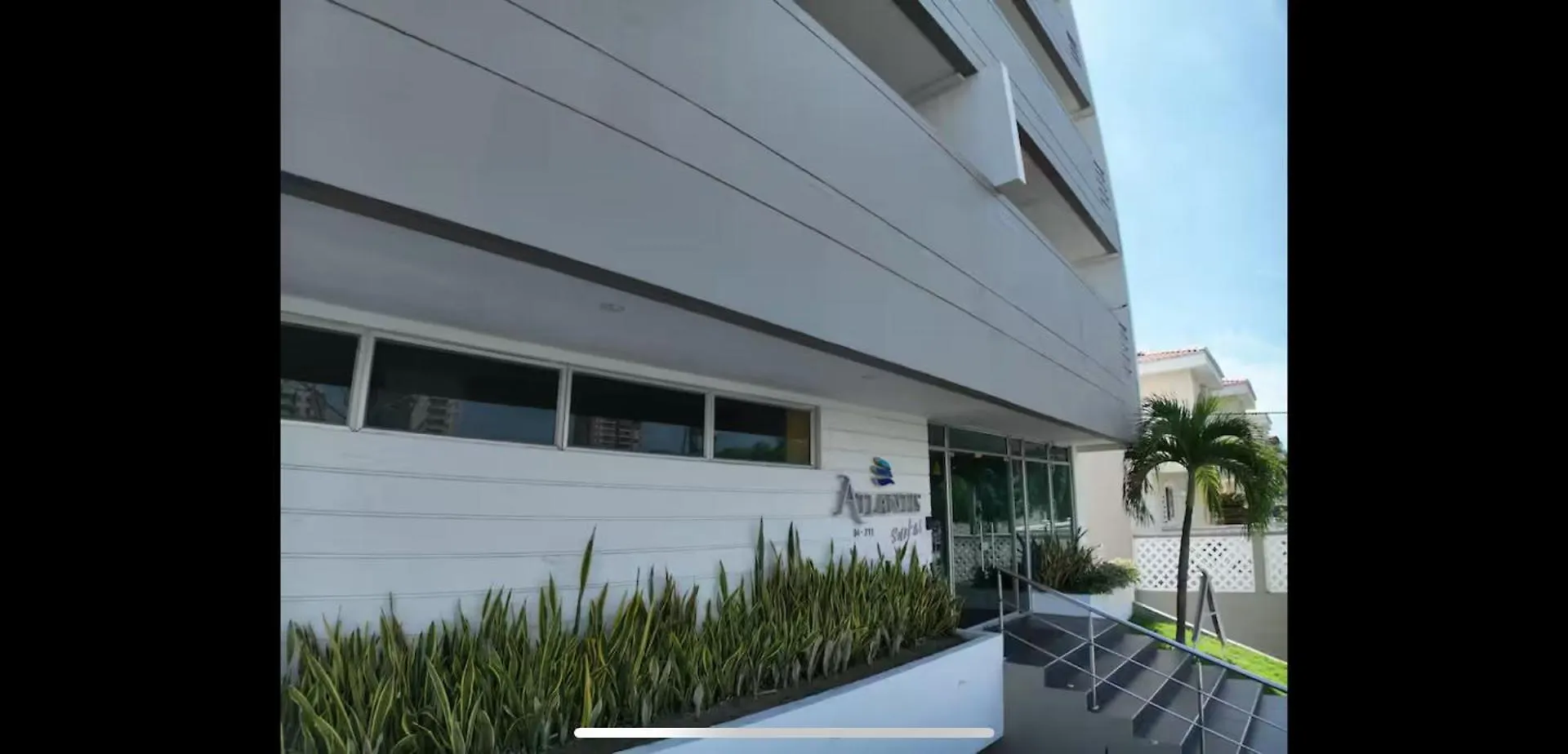 Spacious Atlantis Suites Apartments, Best Locations Barranquilla  Apartment
